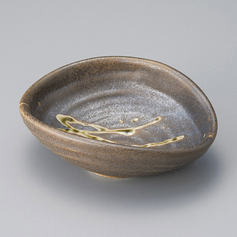 山万 08512-100 織部乱刷毛うずうず取鉢  1個（ご注文単位1個）【直送品】