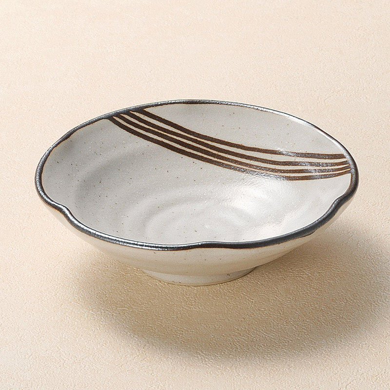 山万 08818-330 志野流線平小鉢  1個（ご注文単位1個）【直送品】