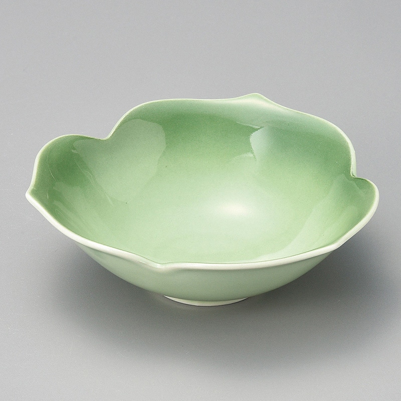 山万 09425-550 緑彩三つ葉小鉢  1個（ご注文単位1個）【直送品】