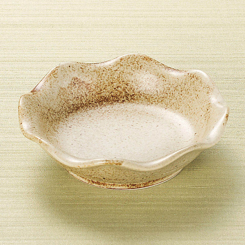 山万 09619-030 新粉引花型4.0皿 1個(ご注文単位1個)【直送品】