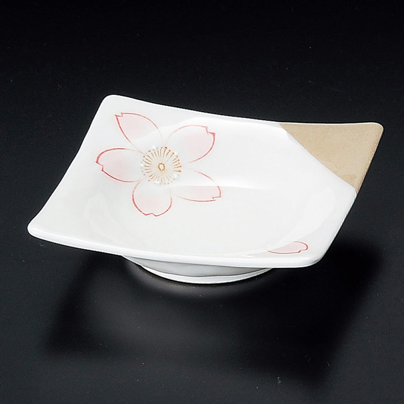 山万 09601-400 粉引桜角鉢 1個(ご注文単位1個)【直送品】