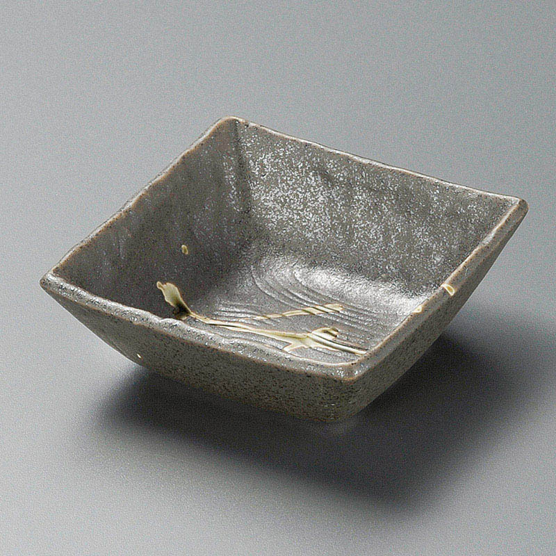 山万 10513-230 筆流 茶串目角小付 1個（ご注文単位1個）【直送品】