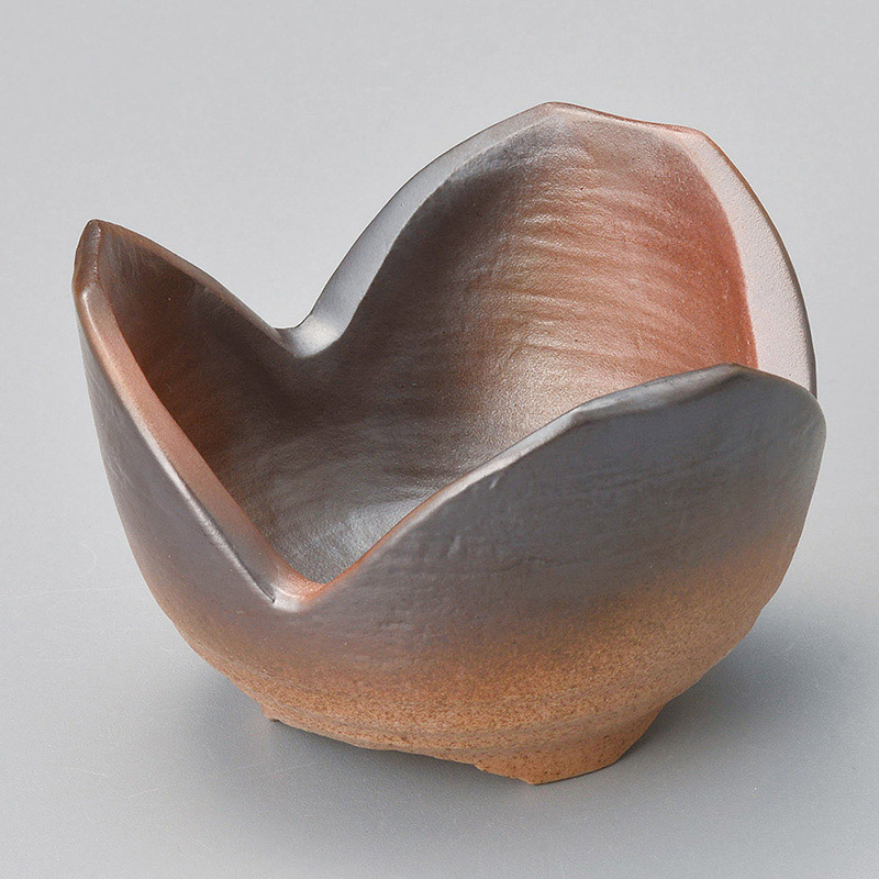 山万 11214-550 黒彩三つ葉小鉢(小)  1個（ご注文単位1個）【直送品】