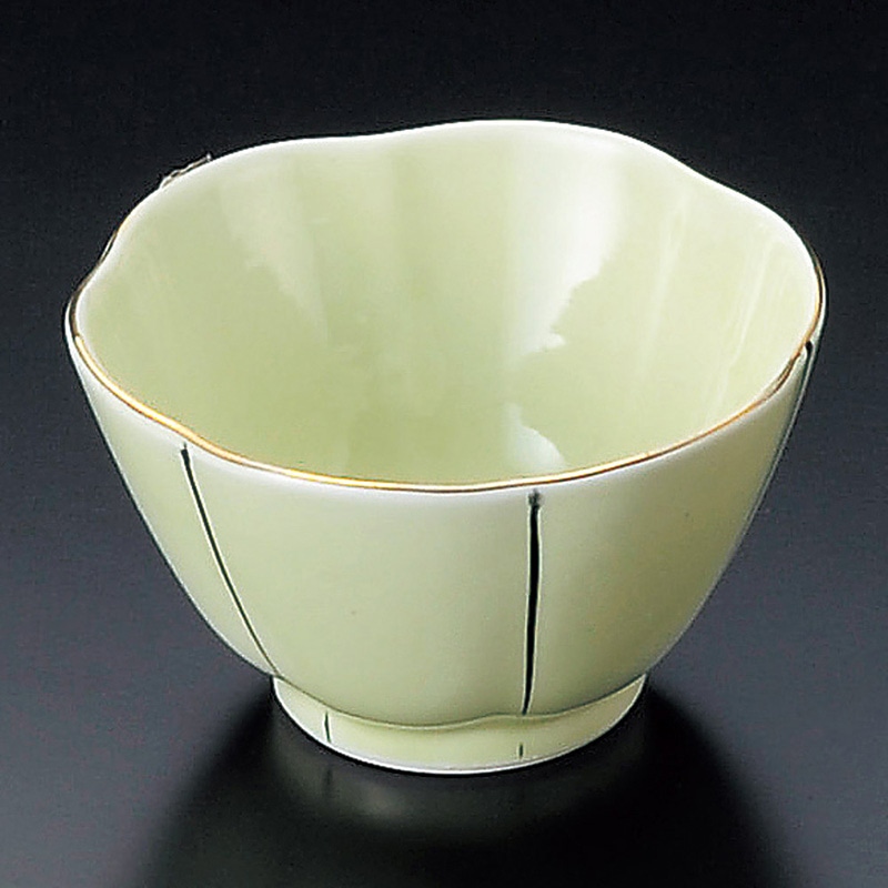 山万 11212-550 渕金ヒワ梅型小鉢(小)  1個（ご注文単位1個）【直送品】