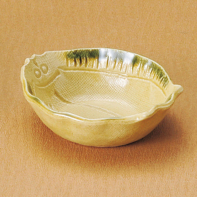 山万 12504-550 黄瀬戸ひらめ小付  1個（ご注文単位1個）【直送品】