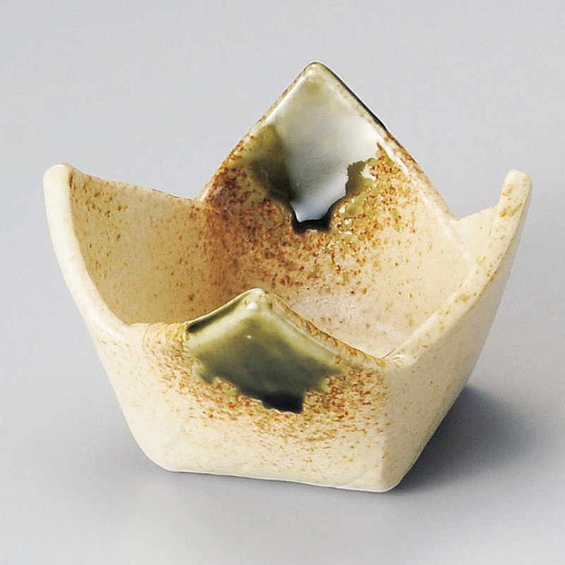 山万 12020-550 伊賀織部タタラ型小鉢(大)  1個（ご注文単位1個）【直送品】