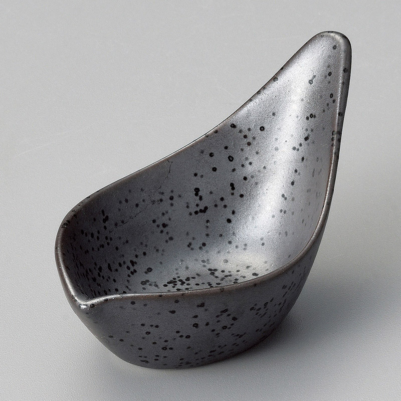 山万 12910-550 明世黒花びら珍味  1個（ご注文単位1個）【直送品】