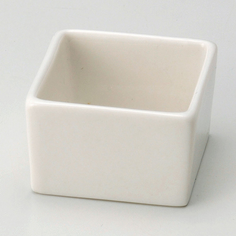 山万 13130-410 白角形珍味入  1個（ご注文単位1個）【直送品】