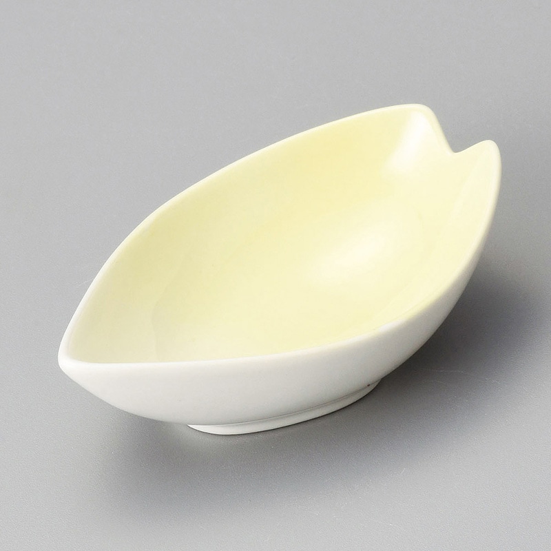 山万 13418-180 イエロー花桜小付  1個（ご注文単位1個）【直送品】