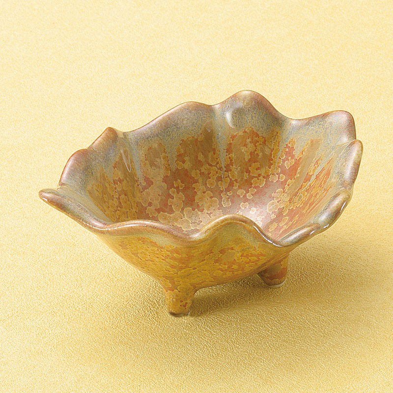 山万 13540-450 金結晶三ッ足葉型小鉢  1個（ご注文単位1個）【直送品】