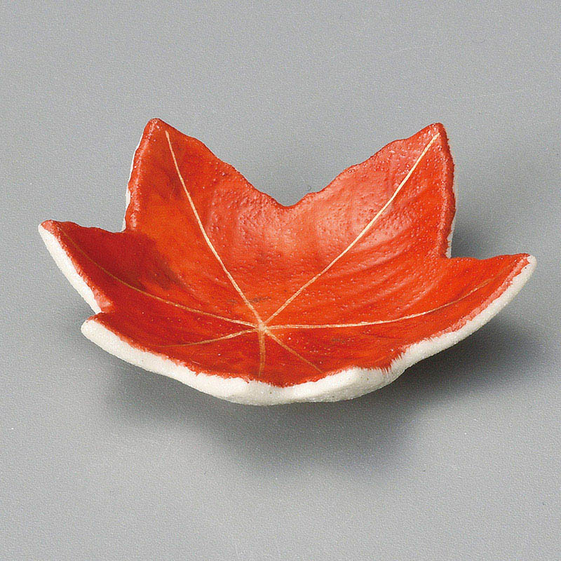 山万 13839-570 赤絵紅葉豆皿  1個（ご注文単位1個）【直送品】