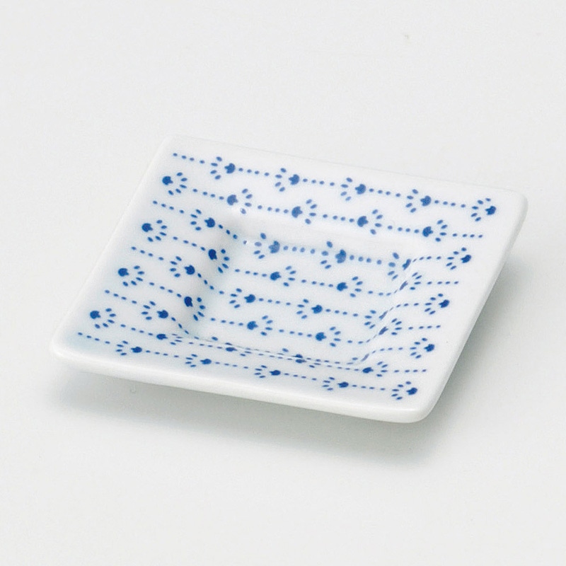 山万 13922-410 藍豆角皿  1個（ご注文単位1個）【直送品】