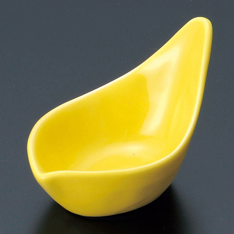 山万 14015-580 花びら型黄珍味  1個（ご注文単位1個）【直送品】