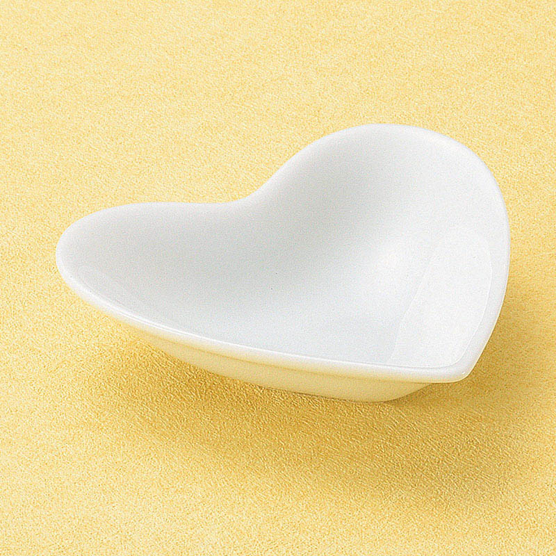 山万 14114-570 ハート小皿 白 1個（ご注文単位1個）【直送品】