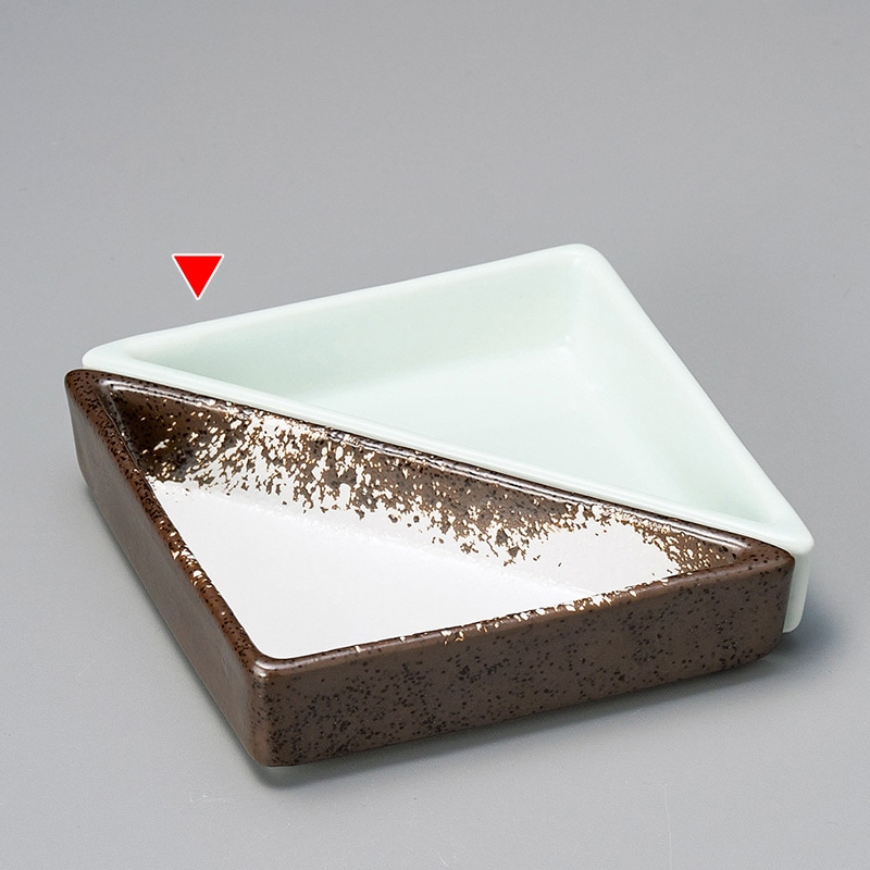 山万 14525-550 青白磁三角松花堂  1個（ご注文単位1個）【直送品】