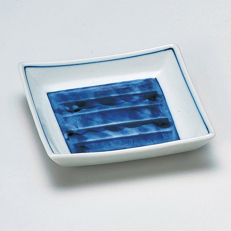 山万 15101-140 呉須濃角皿  1個（ご注文単位1個）【直送品】