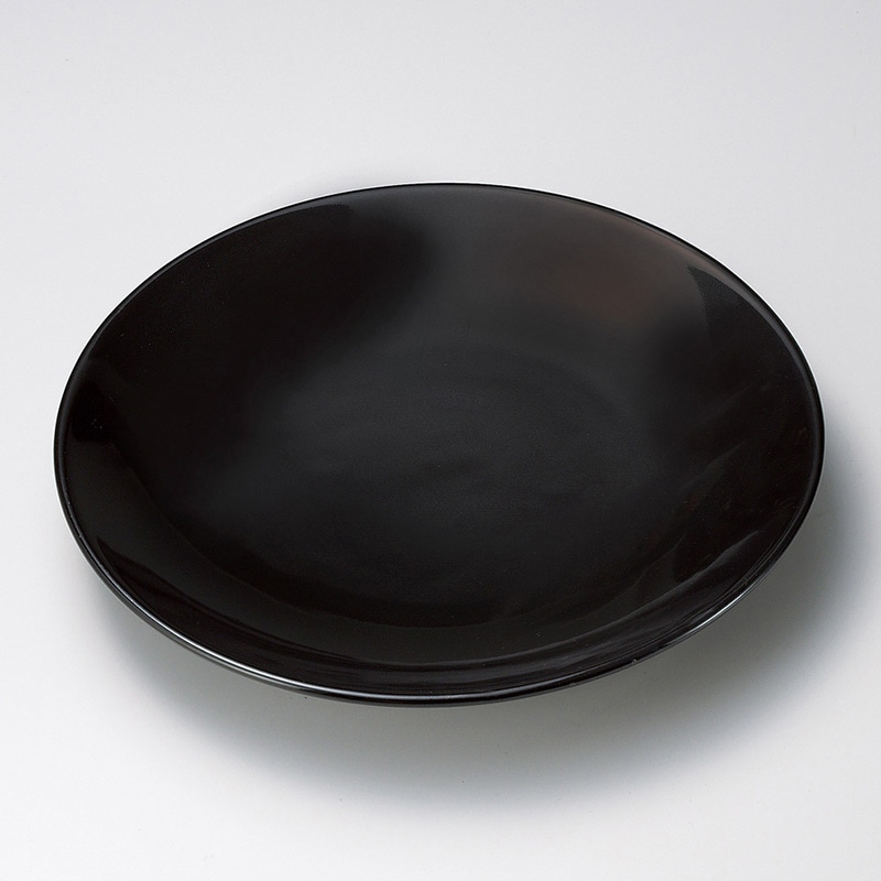山万 17039-730 黒釉11号皿(有田焼)  1個（ご注文単位1個）【直送品】