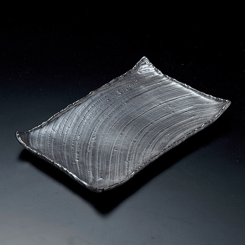 山万 26609-440 銀彩黒長角盛皿中  1個（ご注文単位1個）【直送品】