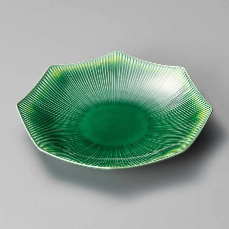 山万 19704-460 緑黄流ししのぎ彫八角8寸皿  1個（ご注文単位1個）【直送品】