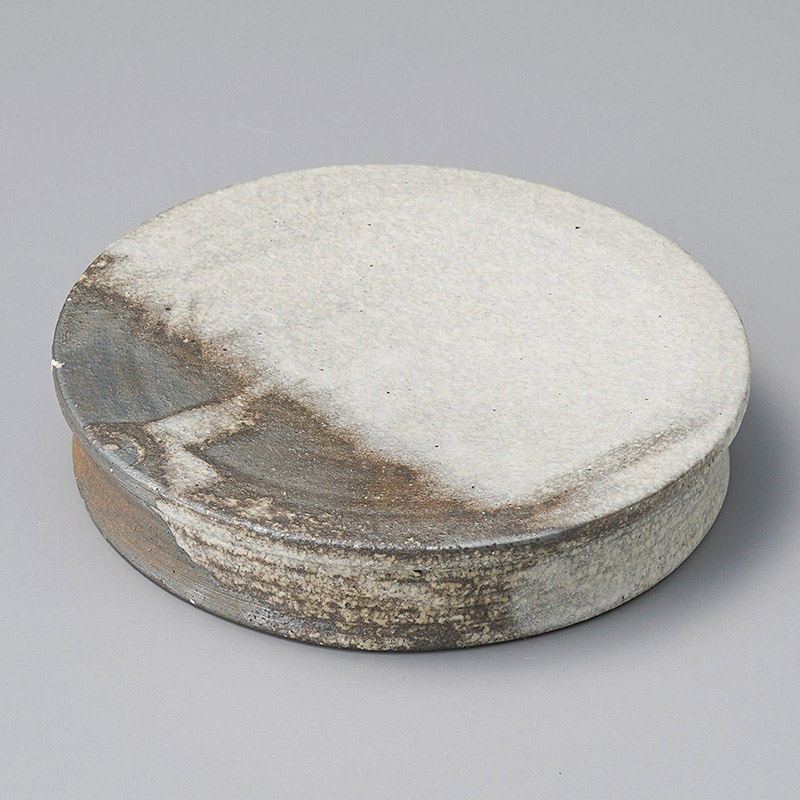 山万 22013-660 黒銀彩5.6台皿小 1個(ご注文単位1個)【直送品】