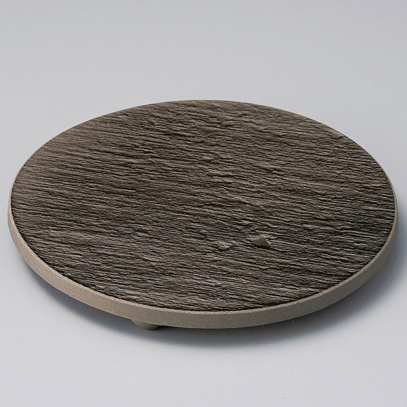 山万 21505-170 黒陶石目四つ足丸皿 1個(ご注文単位1個)【直送品】