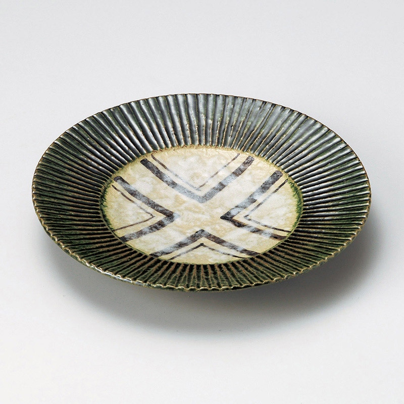 山万 21518-140 織部錆絵7.5皿  1個（ご注文単位1個）【直送品】