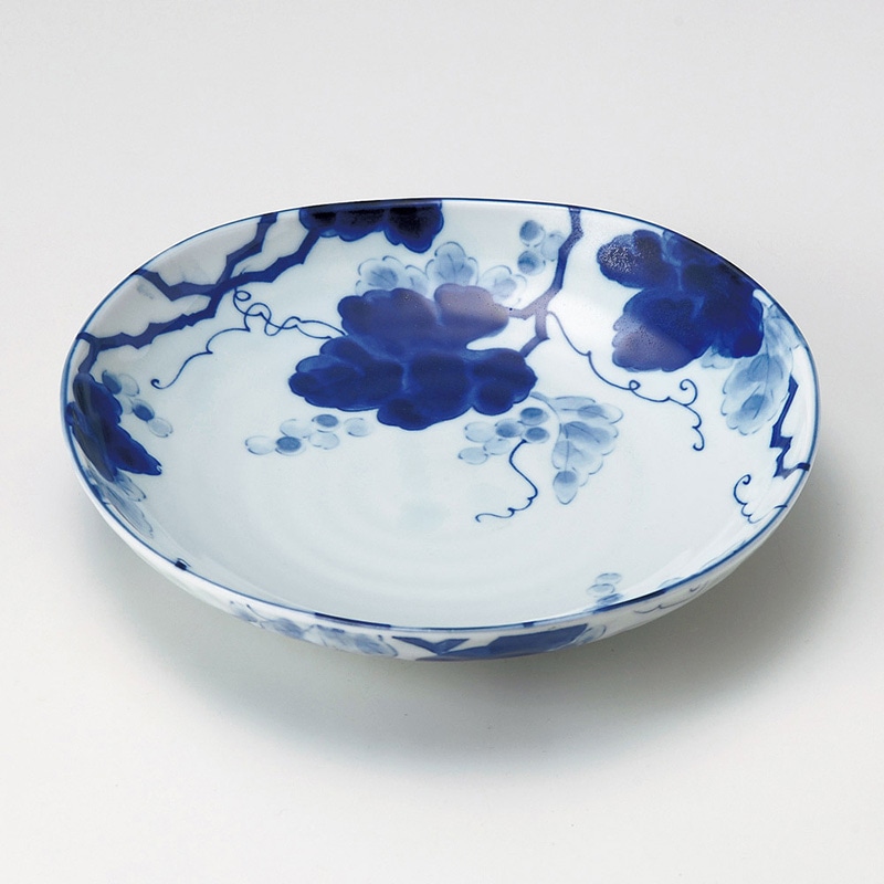 山万 21804-170 藍染ぶどう三角8.0皿  1個（ご注文単位1個）【直送品】