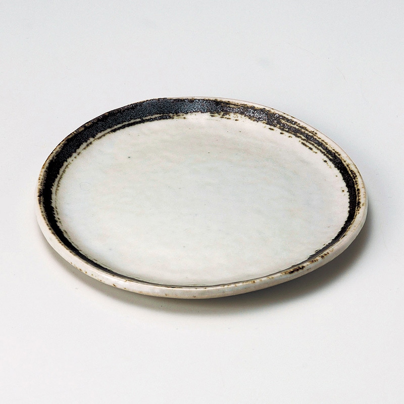 山万 22211-660 鉄刷毛目6.0丸皿(信楽焼)  1個（ご注文単位1個）【直送品】