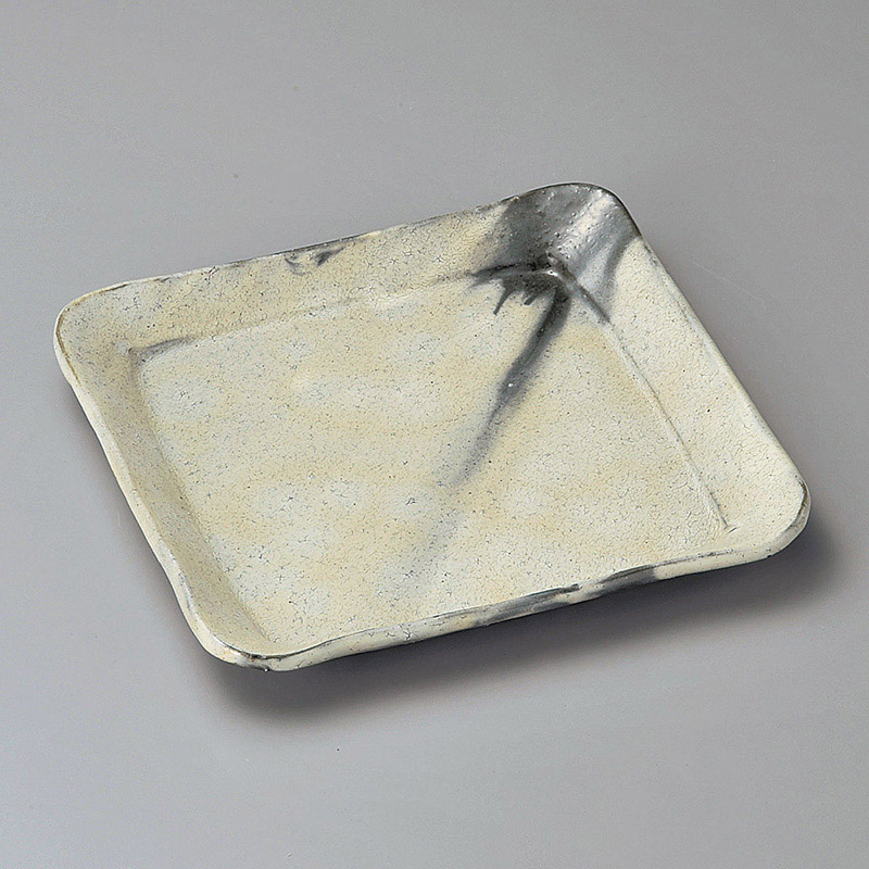 山万 22702-660 白化粧ぼかし8正方皿 信楽焼 1個（ご注文単位1個）【直送品】