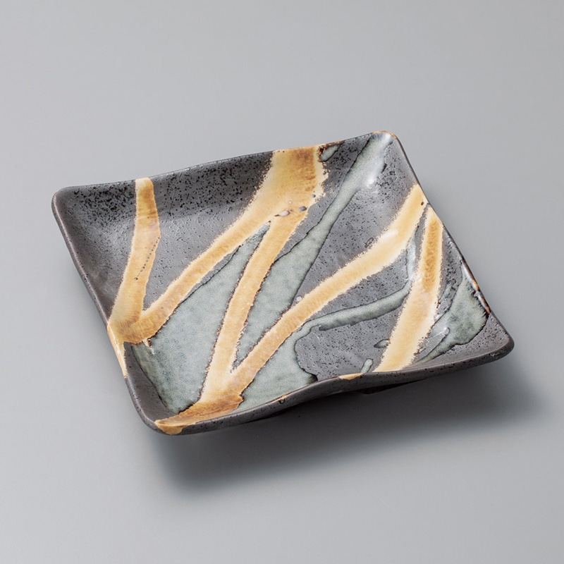 山万 23318-100 乱線白流し7寸正角皿  1個（ご注文単位1個）【直送品】