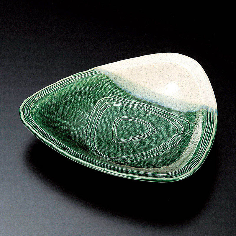 山万 23518-020 織部三角皿(大) 1個(ご注文単位1個)【直送品】