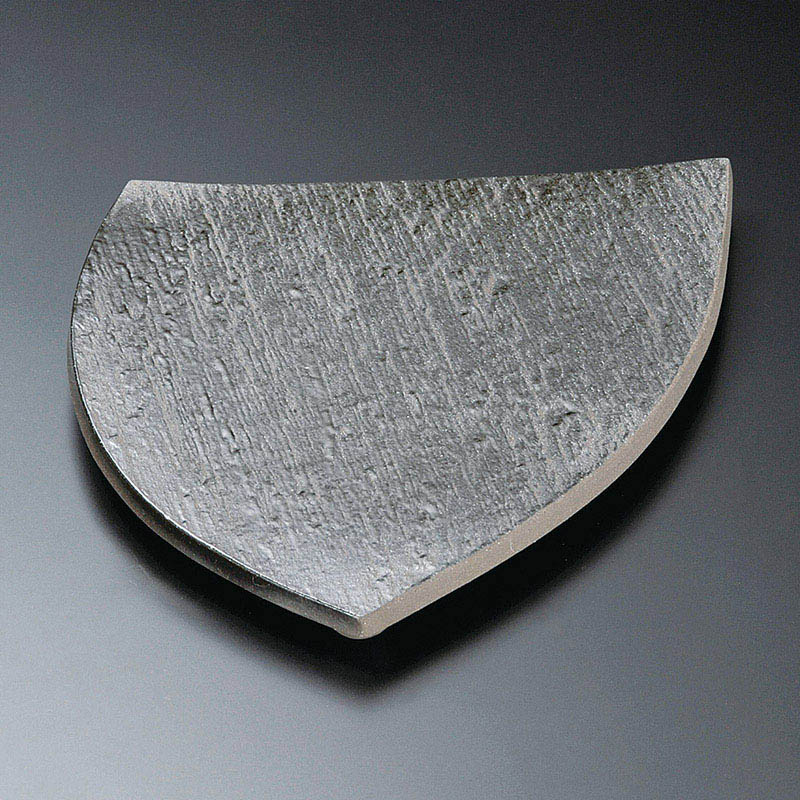 山万 23508-460 黒陶石目三つ足三角中皿  1個（ご注文単位1個）【直送品】