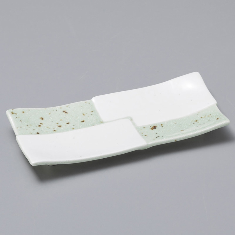 山万 25605-550 現代市松突出皿 1個（ご注文単位1個）【直送品】