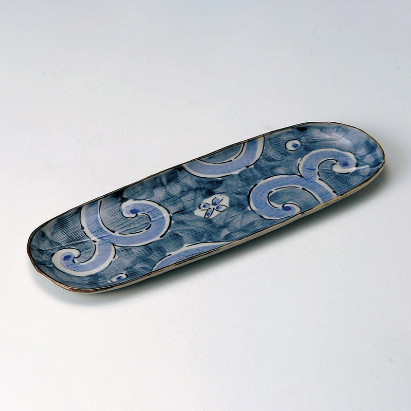 山万 25914-510 古染濃唐草さんま皿 1個（ご注文単位1個）【直送品】