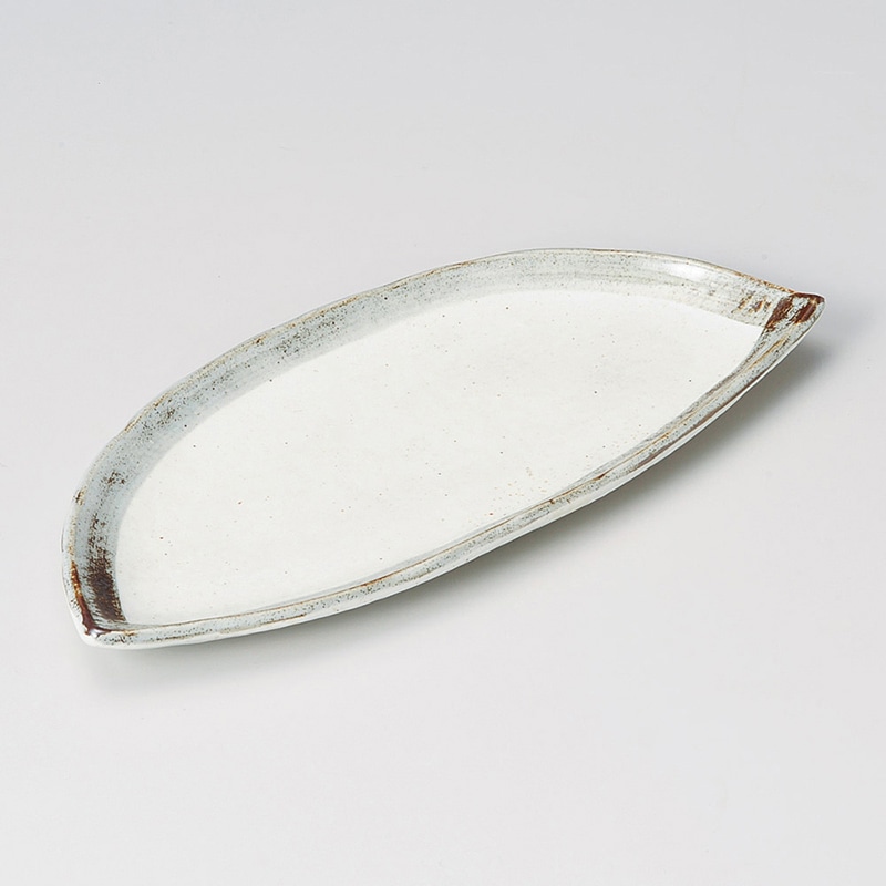 山万 27903-550 渕錆9.0半月皿 1個（ご注文単位1個）【直送品】