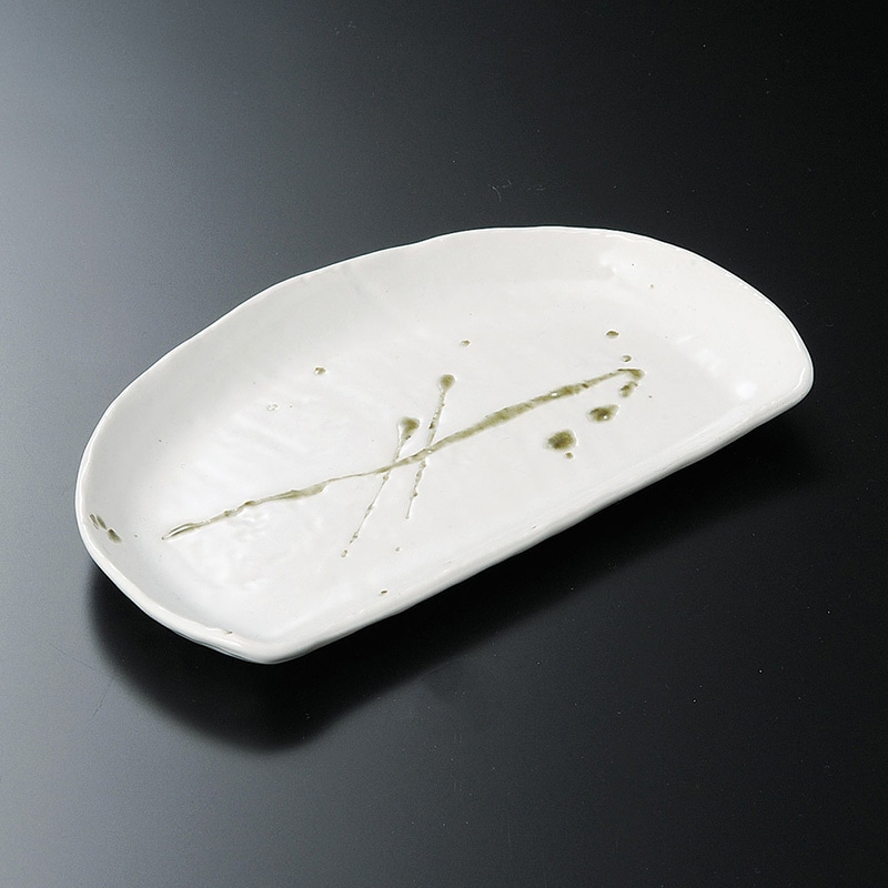 山万 28311-230 筆流 半月焼皿白 1個（ご注文単位1個）【直送品】
