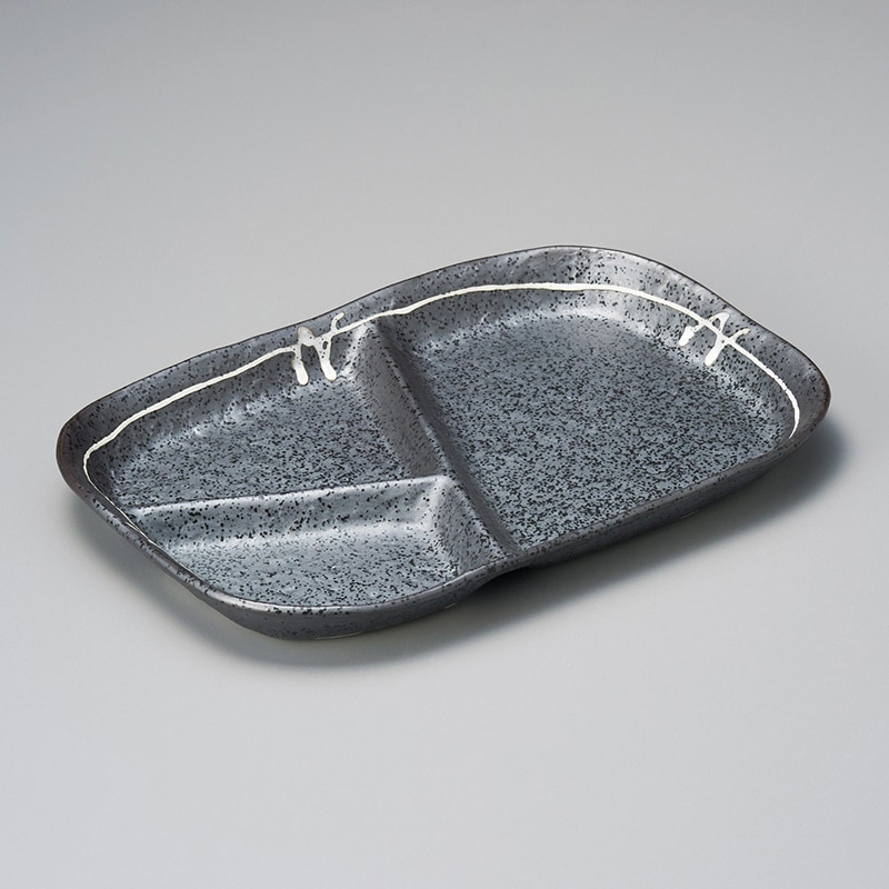 山万 28407-510 黒仕切ランチプレート 1個（ご注文単位1個）【直送品】