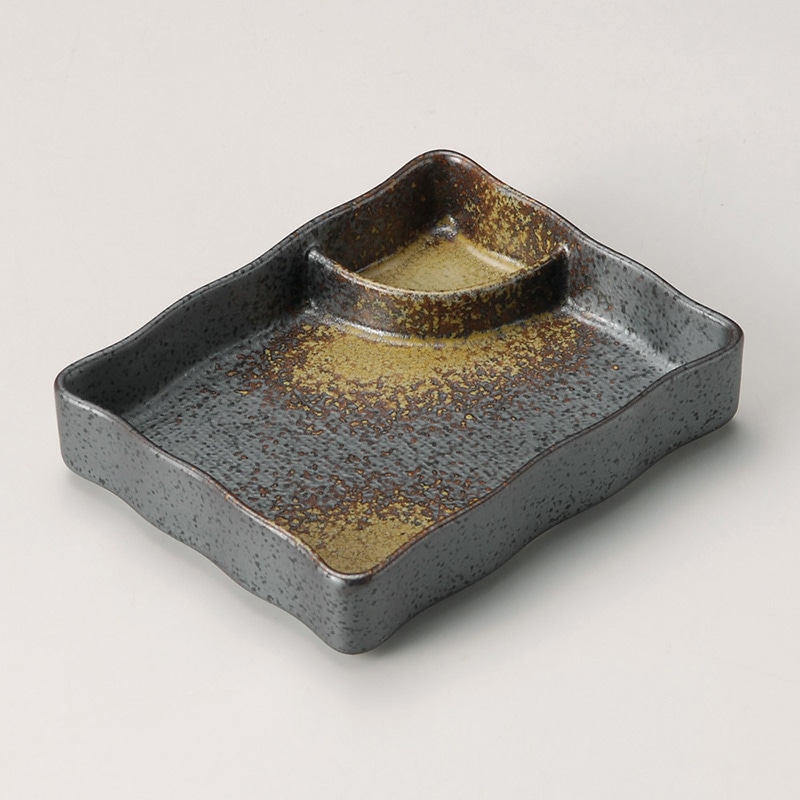 山万 28518-020 黒伊賀仕切皿 1個（ご注文単位1個）【直送品】