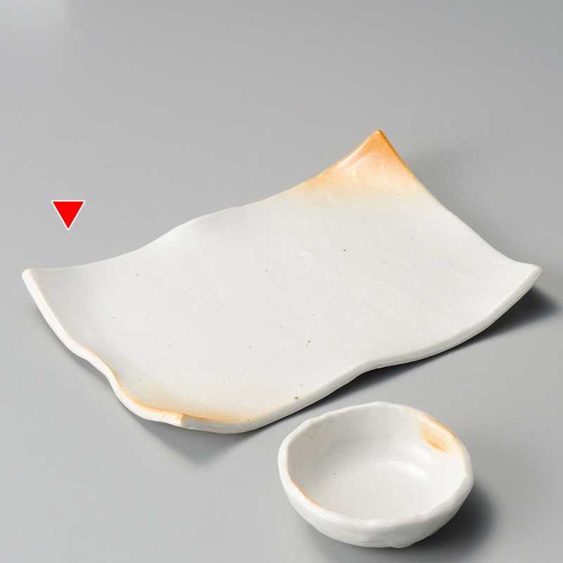 山万 28622-550 火色志野タタラ型8.0寸長角皿 1個（ご注文単位1個）【直送品】