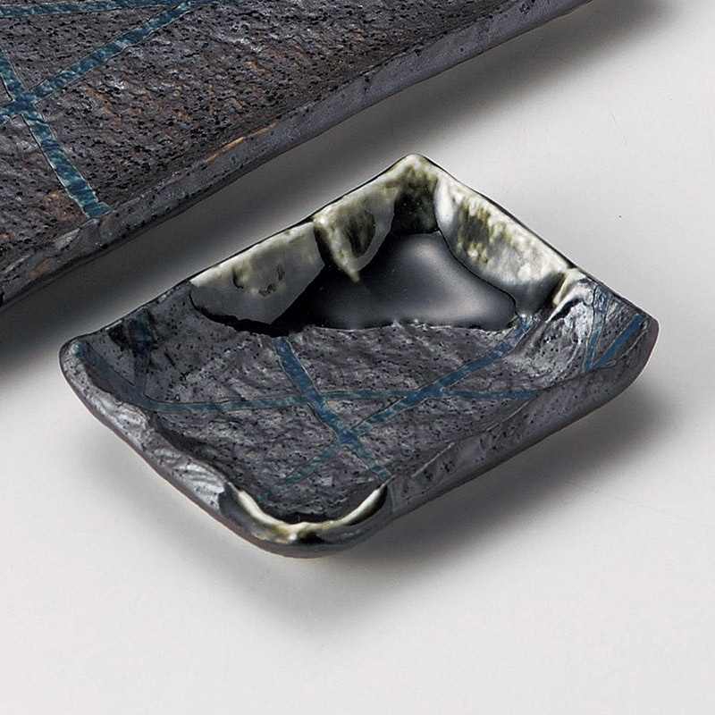 山万 28706-580 南蛮乱十草千代久 1個（ご注文単位1個）【直送品】