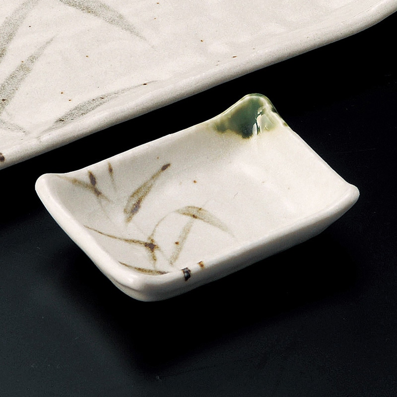 山万 28738-550 志野織部長角小皿 1個（ご注文単位1個）【直送品】