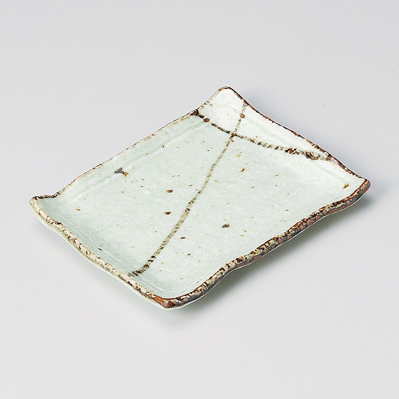 山万 29029-550 グリーン斑点渕波角銘々皿 1個（ご注文単位1個）【直送品】