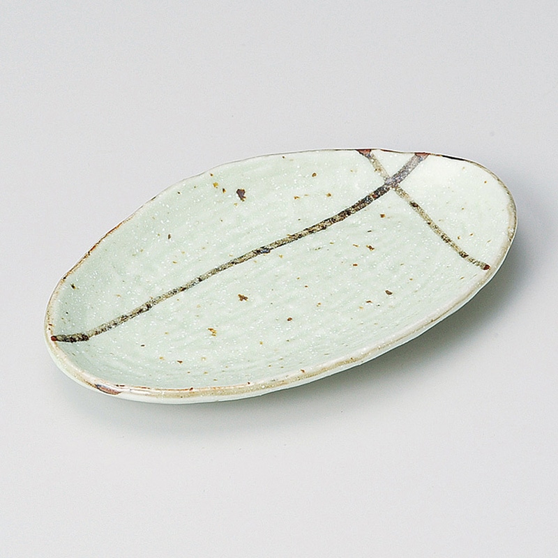 山万 29025-550 グリーン斑点葉型皿小 1個（ご注文単位1個）【直送品】