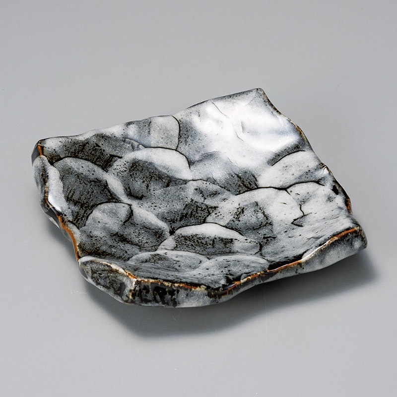 山万 29501-310 黒志野角皿 1個（ご注文単位1個）【直送品】