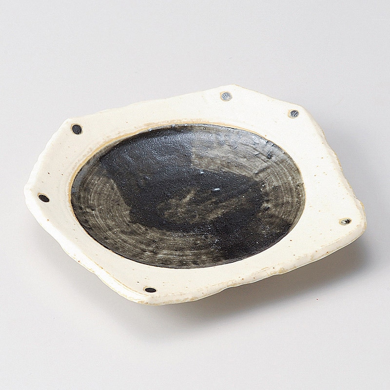 山万 29603-100 和黒ちぎり型 取皿 1個（ご注文単位1個）【直送品】