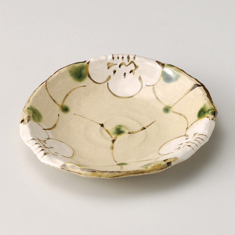 山万 29811-570 山茶花渦中皿 1個(ご注文単位1個)【直送品】