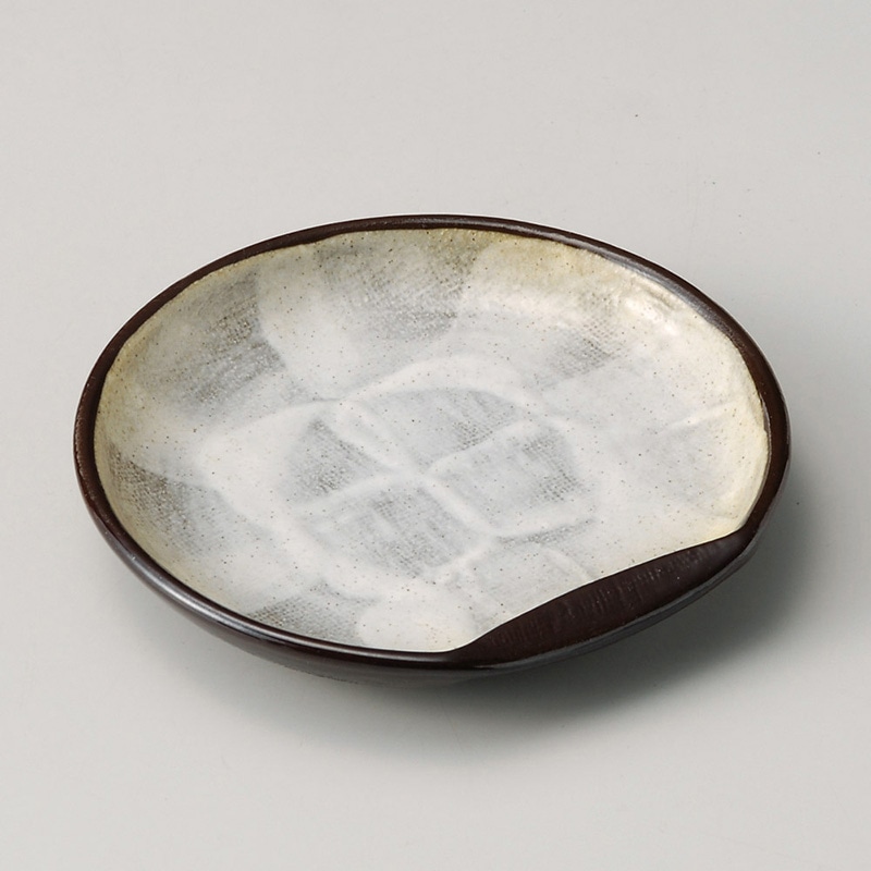 山万 30001-570 備前志野半月5寸皿 1個（ご注文単位1個）【直送品】