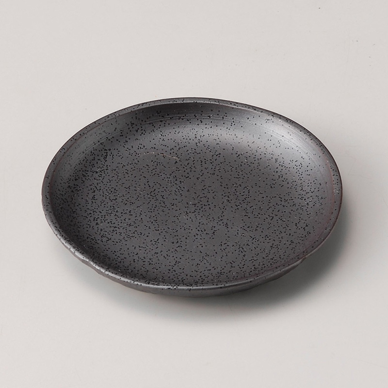 山万 30225-450 黒釉変型丸皿 1個（ご注文単位1個）【直送品】
