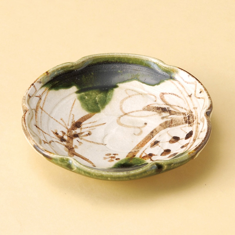 山万 29715-510 織部花4.5皿(手造り) 1個（ご注文単位1個）【直送品】