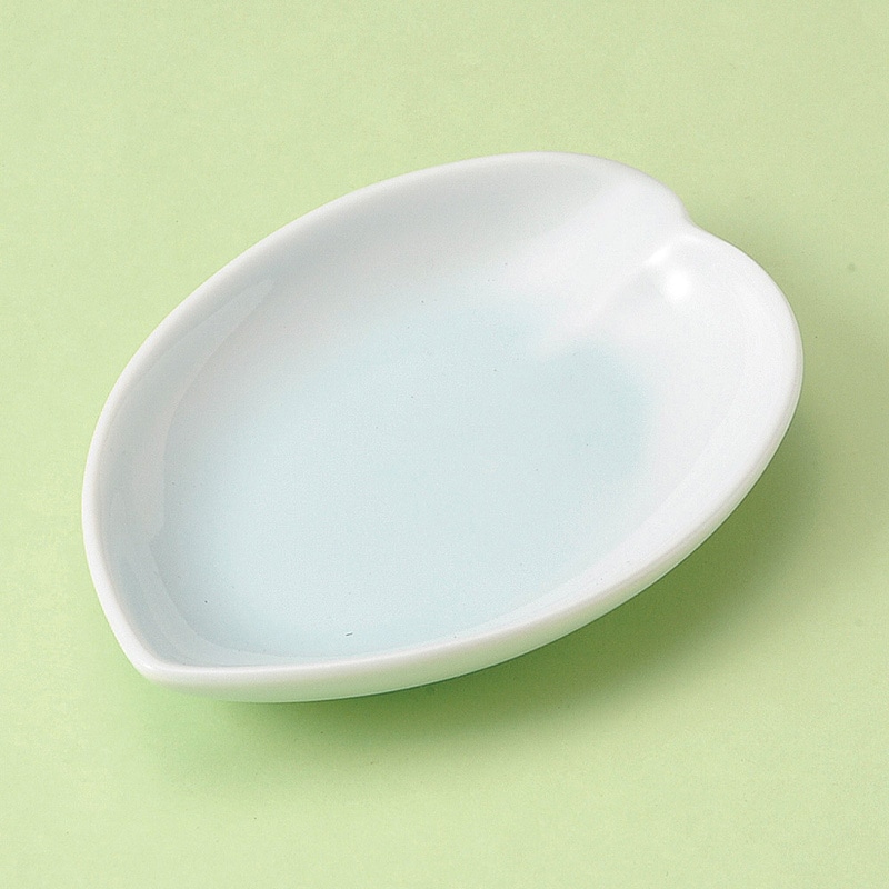山万 30619-180 青白磁花びら銘々皿 1個（ご注文単位1個）【直送品】
